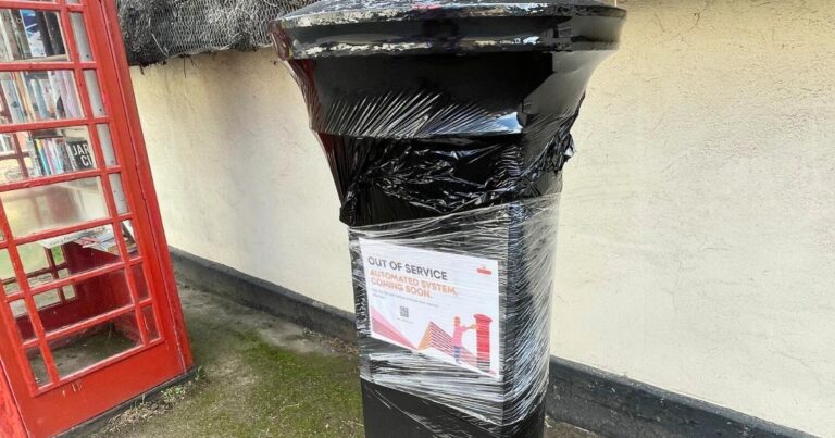 Concern over solar-powered post box in Monks Eleigh