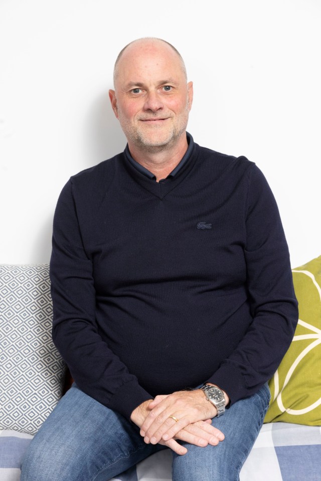 Ex-postman from the UK started a business for £20: now his income is £850,000