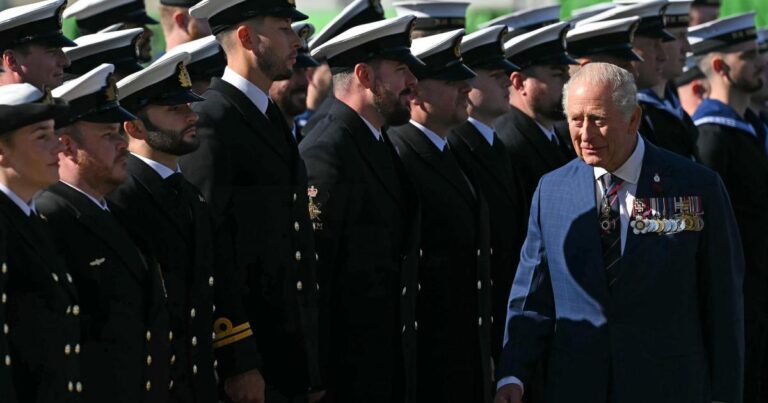 First pictures of The King in Barrow at BAE Systems