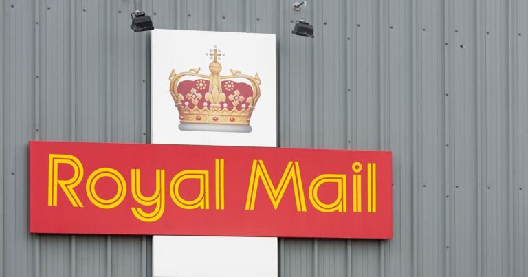 Royal Mail issues update to 24 UK postcodes expecting deliveries today