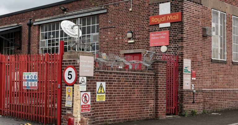 Thieves break-into Royal Mail Manchester depot and swipe parcels
