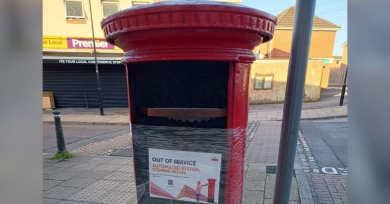 Fair Oak to get new Royal Mail ‘post box of the future’