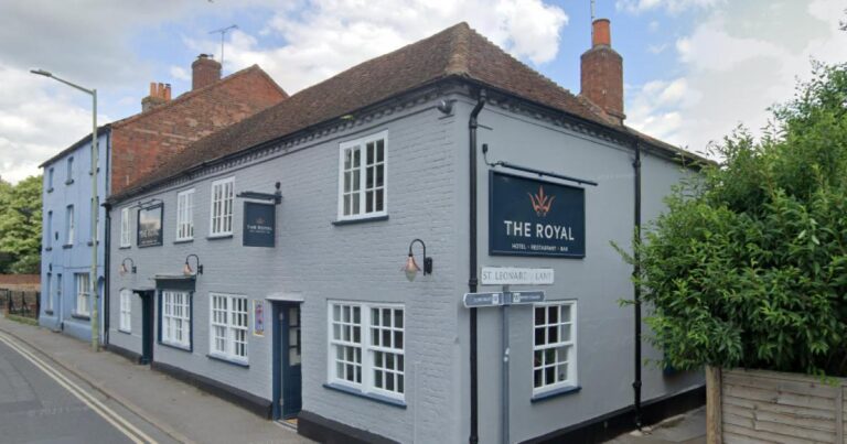 Oxfordshire pub to reopen after unexpected summer closure
