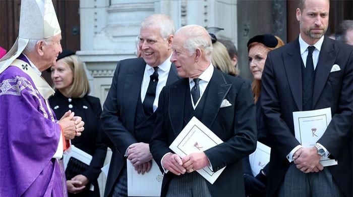 Prince Andrew receives strong warning after bombshell email surfaced