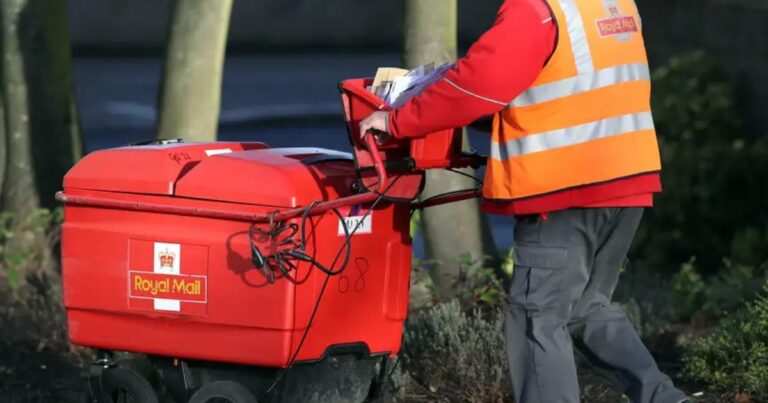 Royal Mail fined £21 million by Ofcom for late letters