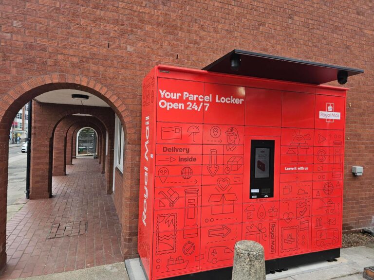 Royal Mail is partnering with UPP to roll out new parcel services to student accommodation