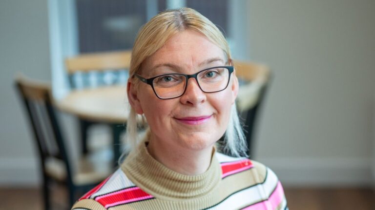 Trans worker awarded £12,500 over bullying at Royal Mail