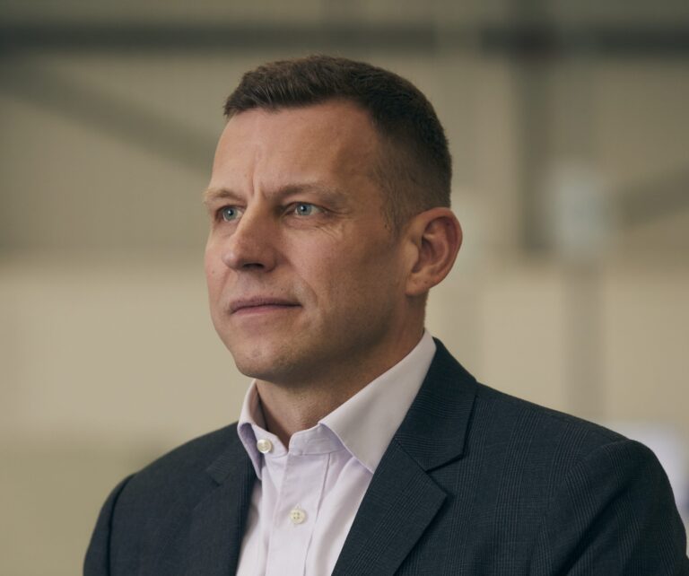 UK Firms Warned to Reevaluate Compliance Processes Amid Royal Mail Delivery Overhaul