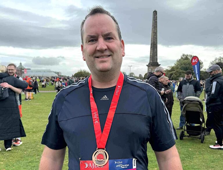 Aith runner raises £5,000 in support of unpaid carers