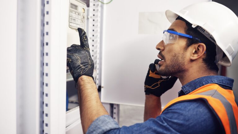 Energy suppliers told to boost customer service after compensation payouts hit £35million