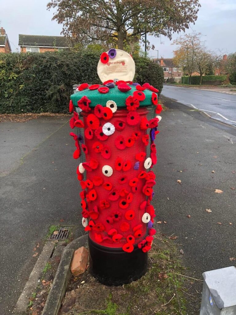 Fight to bring back Hockley Heath post box takes step closer to victory