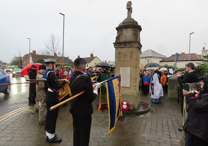 PHOTOS: Mayor leads wreath laying at Highbridge Remembrance Day ceremony