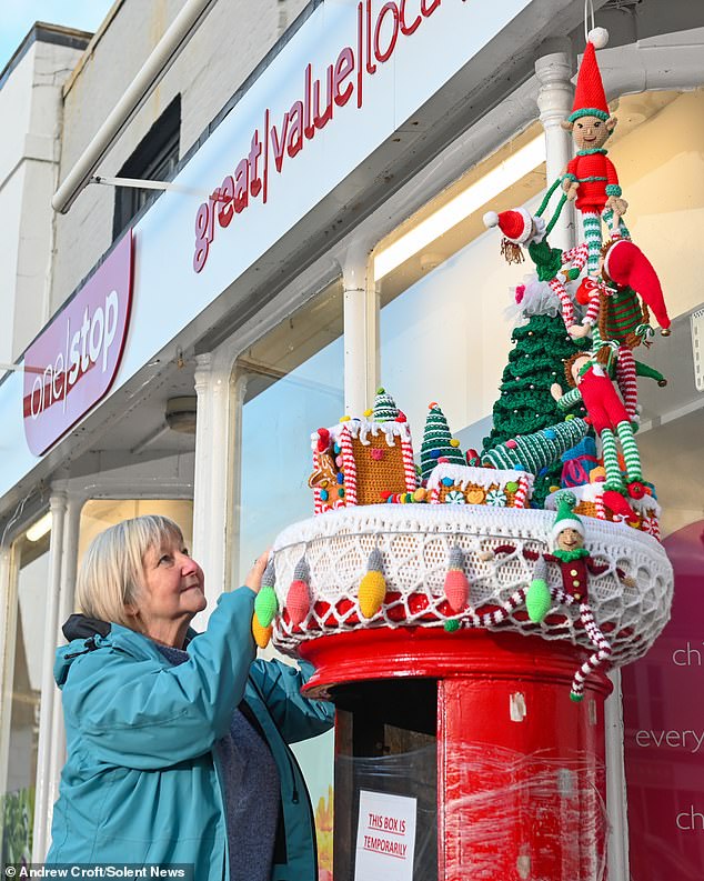 Royal Mail steals Christmas: Uproar in village renowned worldwide for its yarn bombing as new solar-powered postboxes force Titchfield to retire ‘spectacular’ toppers