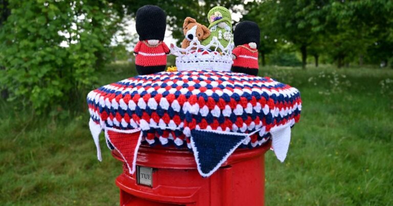 Royal Mail’s new postboxes mean you won’t see knitted ‘hats’ for them anymore | News Tech