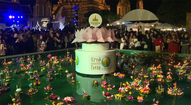 Thailand celebrates Loy Krathong with tributes to Queen Sirikit and royal family across the country