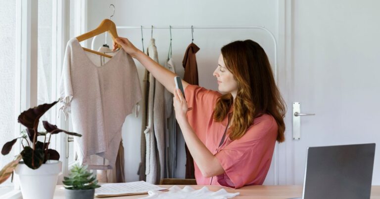 Top 10 most popular side hustles helping people make extra money and boost income