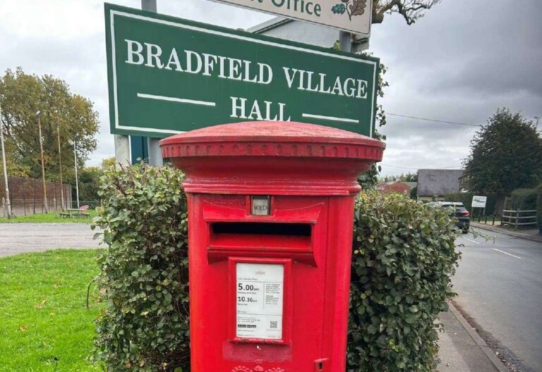 U-turn as postbox returned to normal after threat of automated service leaves Bradfield Southend outraged