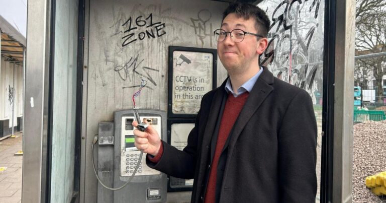 33 phone boxes will be removed in Brighton and Hove
