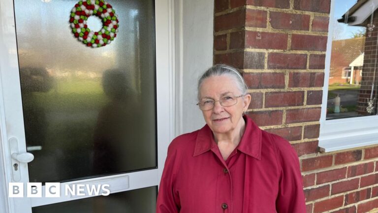 Northfleet retirement community without post for four week