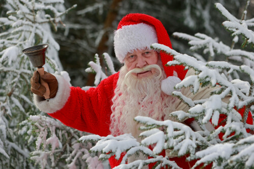 Royal Mail reminds parents to post children’s letters to Father Christmas before deadline