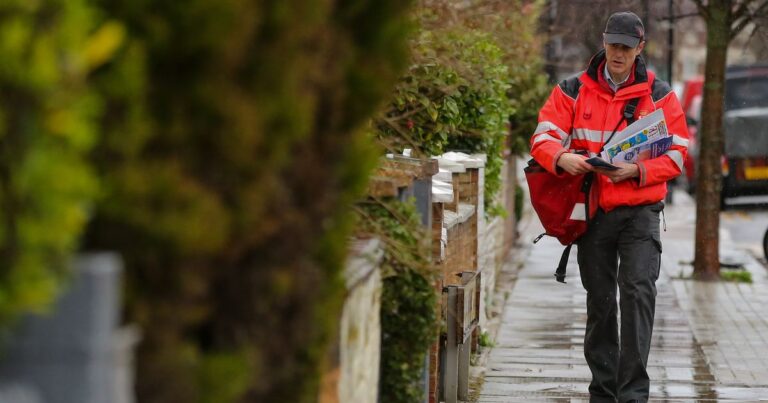 Royal Mail warns Londoners of ‘delays’ and alerts 10 UK postcodes expecting deliveries