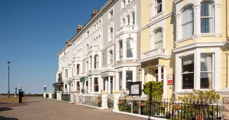 The ’10 out of 10′ Llandudno hotel that’s come on the market