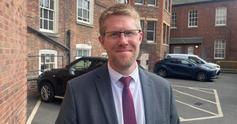 Anger over more Royal Mail post delays in Warndon Villages