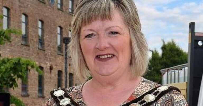 Council hears delayed post resulting in missed hospital appointments