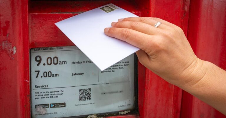 Inverclyde politcians turn up heat over Royal Mail delays