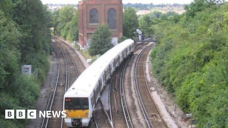 Nine-day Dartford rail line closure prompts warning to plan ahead