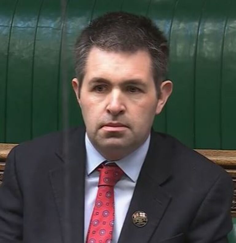 ‘Posties are being told to prioritise parcels’ – now Telford MP raises problems about letters not being delivered