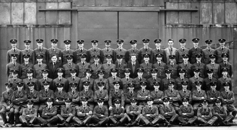 Reader speaks out on impact of Royal Mail delays – your letters, and a look back at RAF recruits in 1960