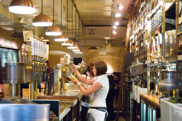 Jobs crisis London: unemployment jumps to new five year high of 7.6% – Evening Standard