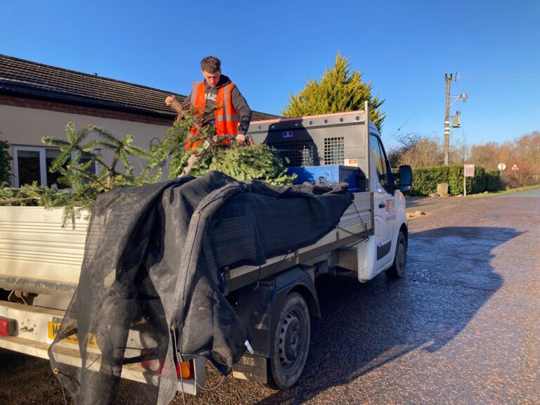 Local Partnership Helps Cynthia Spencer Hospice Raise Over £3,000 Through Christmas Tree Recycling Campaign