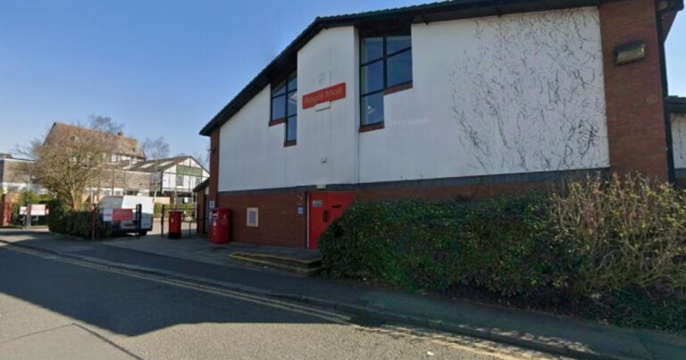 Royal Mail gets two weeks to answer parcel priority claims