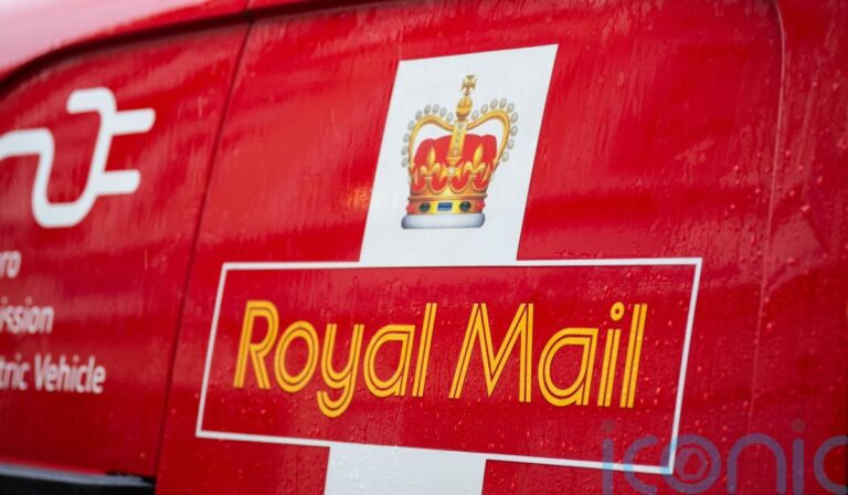 Royal Mail in talks to end dispute with union over second class post changes