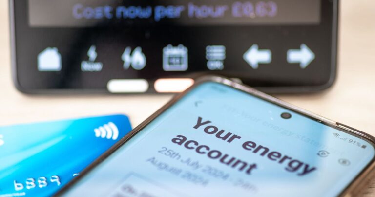 Fixed tariffs axed by 3 energy giants as Iran war threatens £160 bill | Personal Finance | Finance