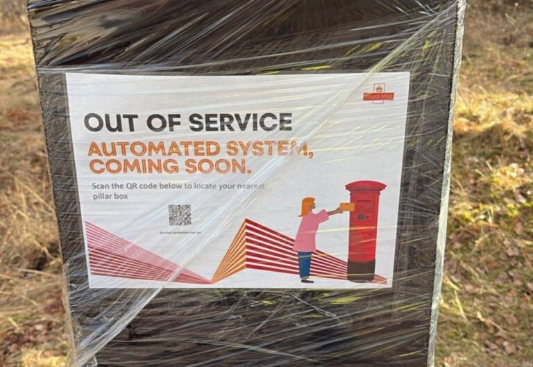 Kincraig’s treasured ERII postbox is set for the solar age, says Royal Mail